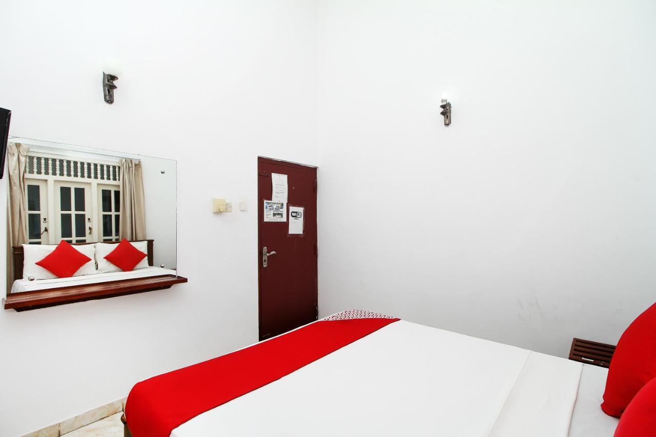 Hotel Empryean Katunayake Exterior photo